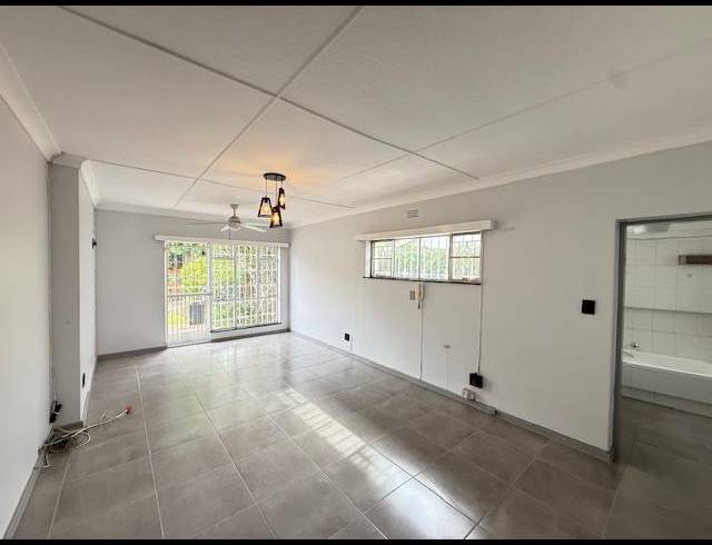 2 BEDROOM PROPERTY TO RENT IN NORWOOD